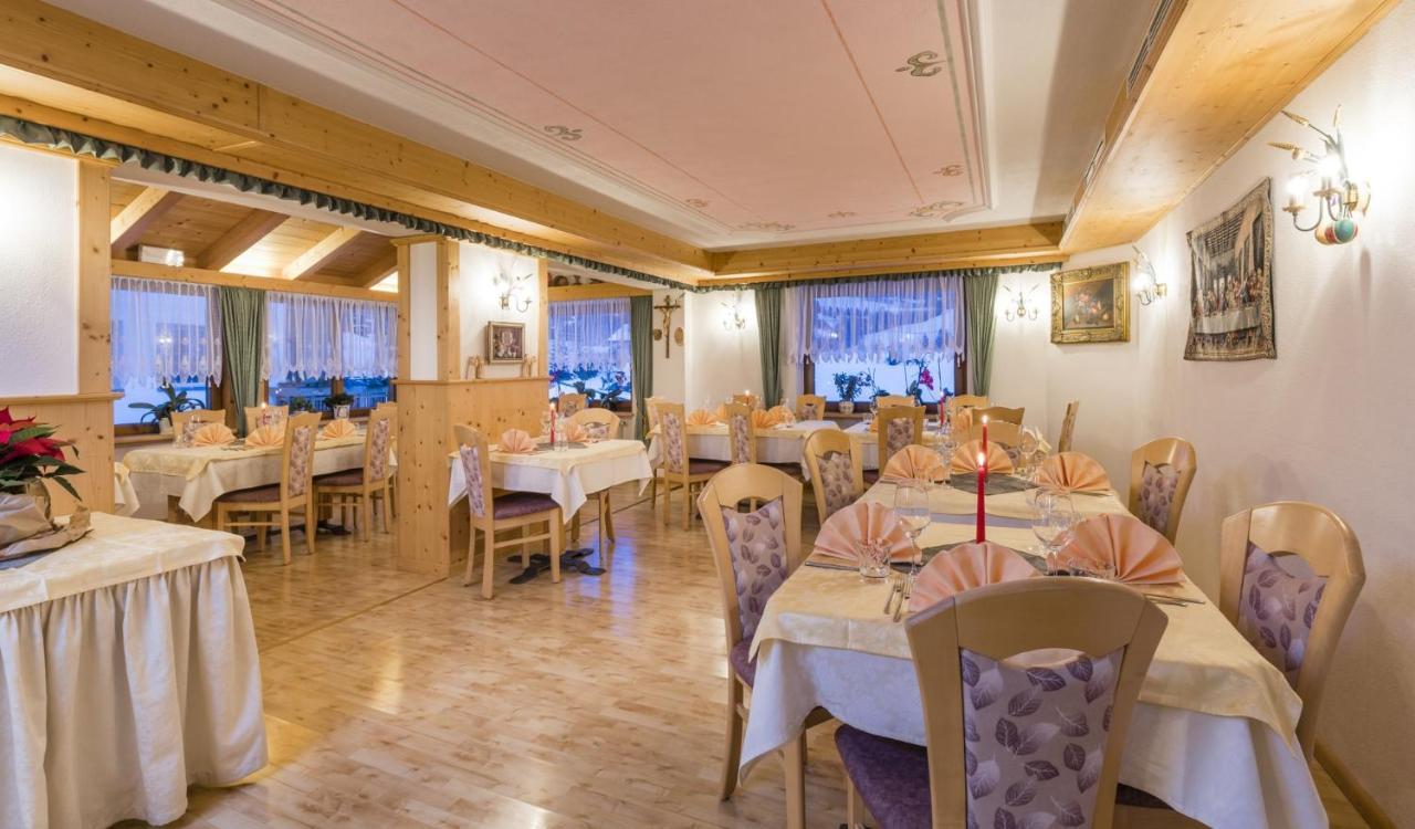 Runcac Hotel Badia  Luaran gambar